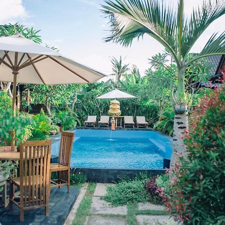 Mertasari Bungalows Ped 外观 照片