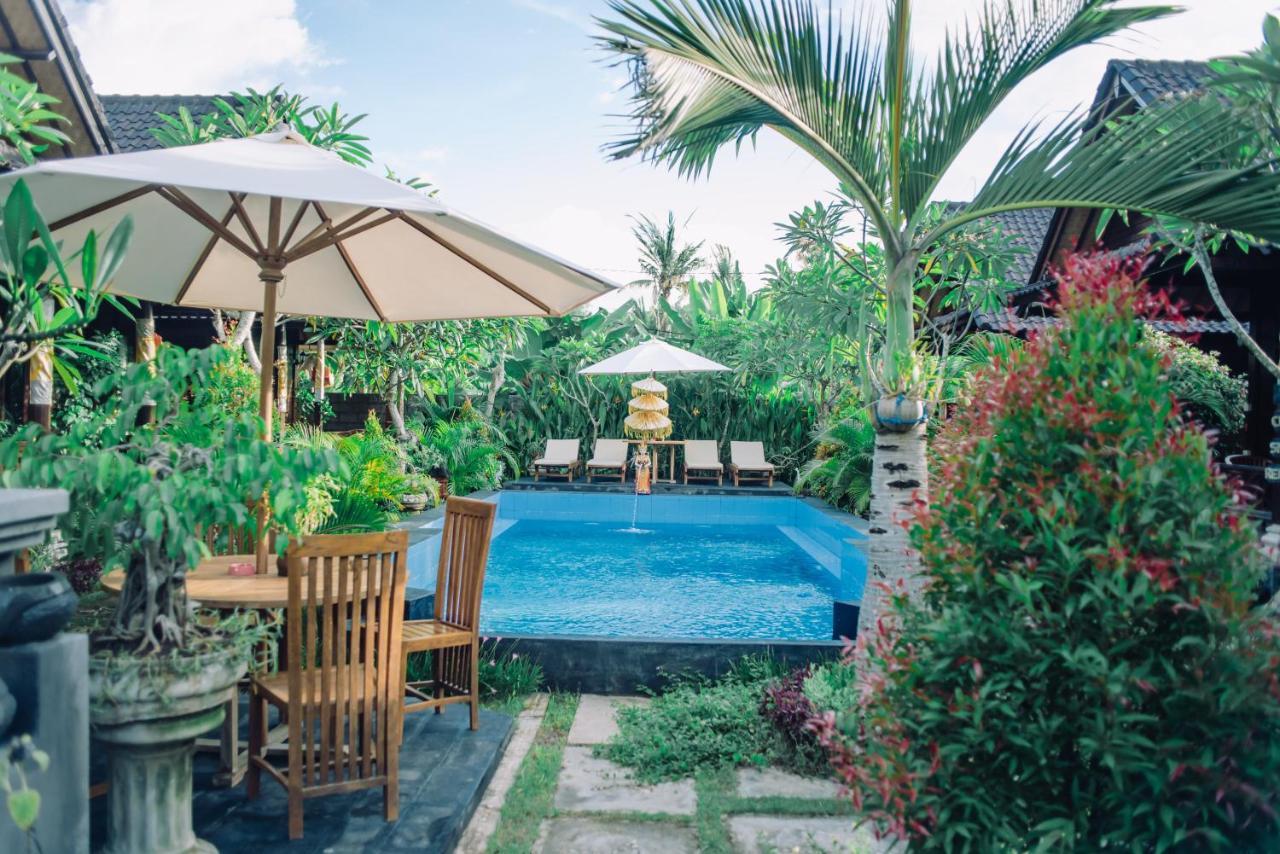Mertasari Bungalows Ped 外观 照片