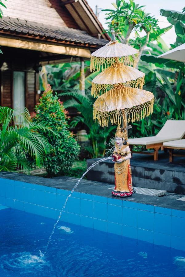 Mertasari Bungalows Ped 外观 照片