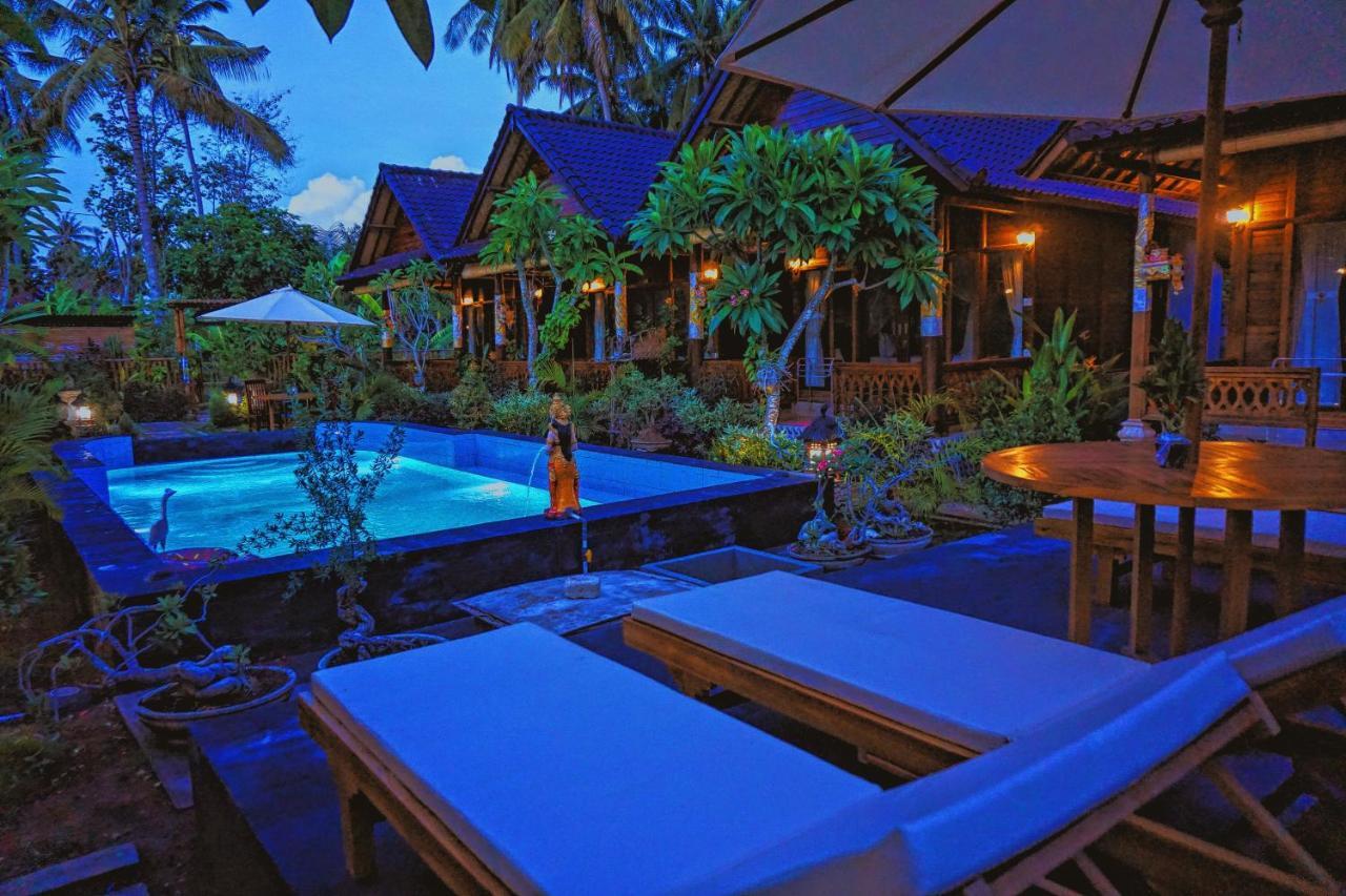 Mertasari Bungalows Ped 外观 照片